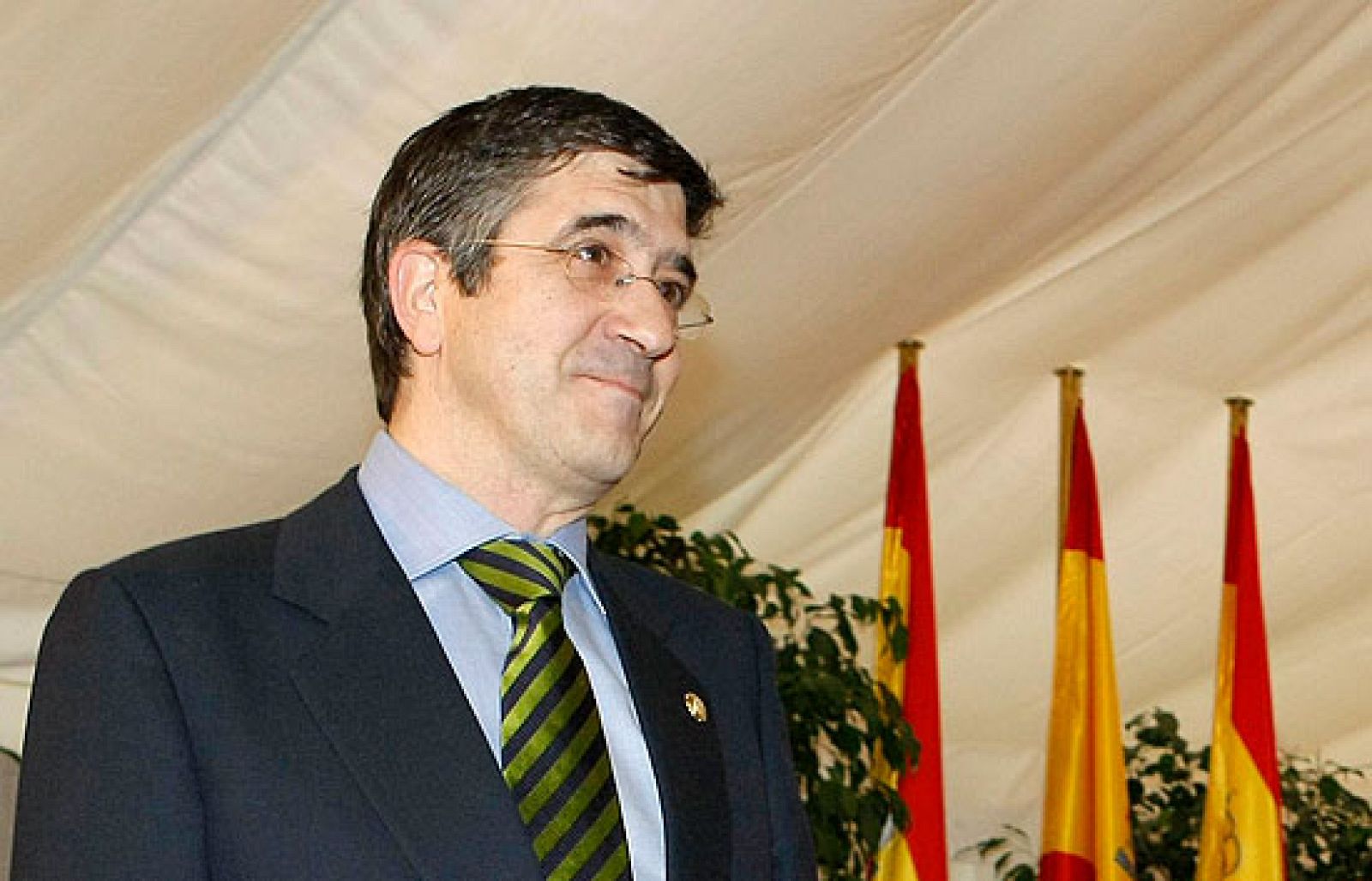 Patxi López apuesta por "poner en valor" la Constitución