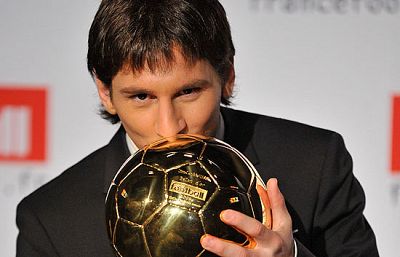 Messi recibe el 'Balón de Oro'