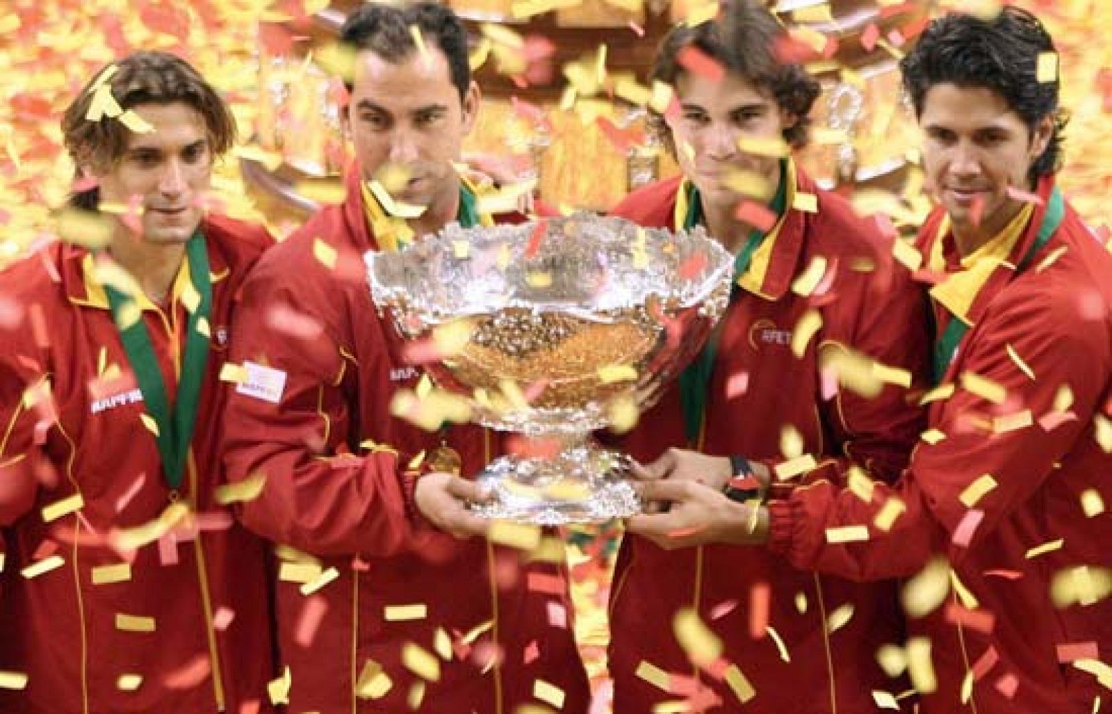 Larga noche de celebraciones | Ver