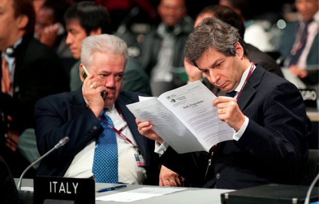 Telediario 1 - Telediario en 4' - 07/12/09