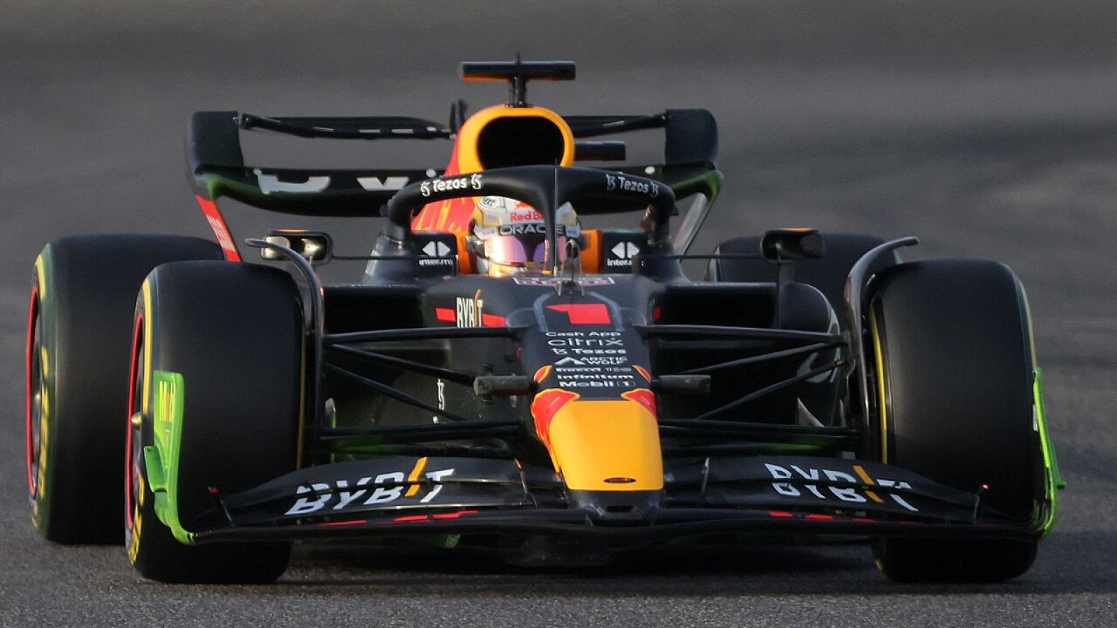 Baréin da el pistoletazo de salida al Mundial de F1 | Ver