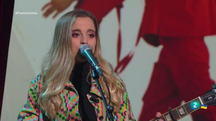 Punts de vista - Intana interpreten en directe 'Què vols de mi'
