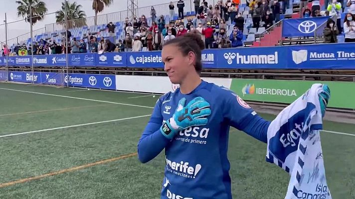 Fútbol - Aline Reis