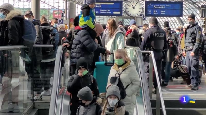 Alemania registra ya más de 220.000 refugiados