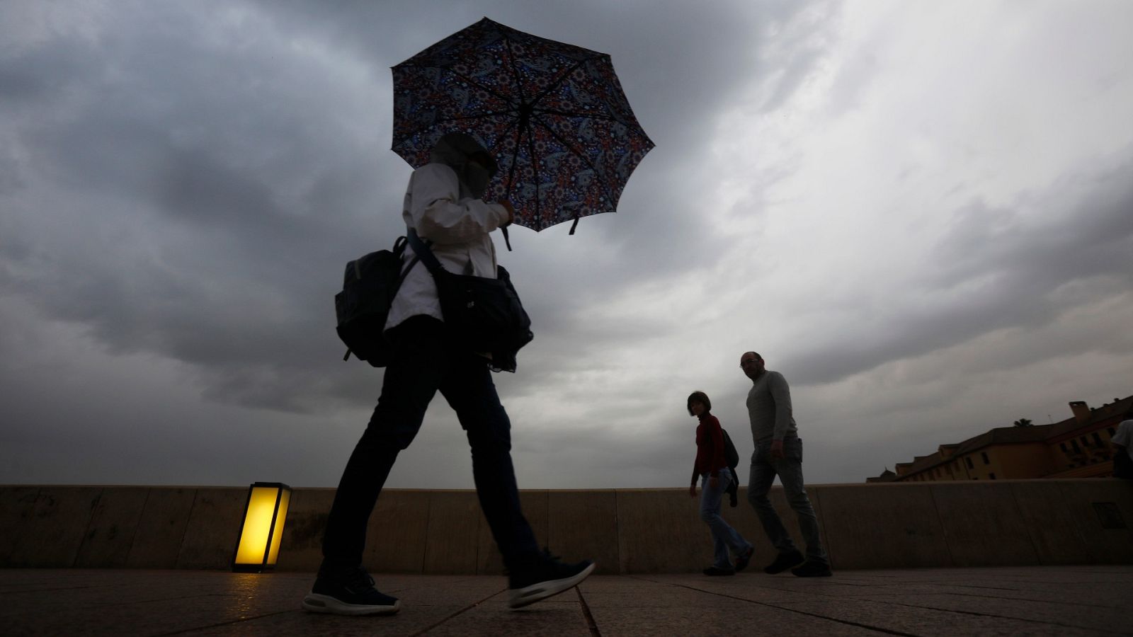 Una borrasca atlántica causará lluvias fuertes de suroeste a noreste