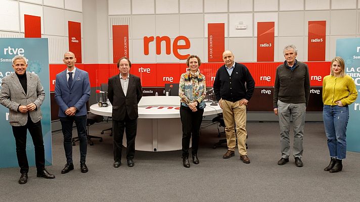 RTVE Instituto - Dos años de pandemia: La ciencia frente a la Covid (I)