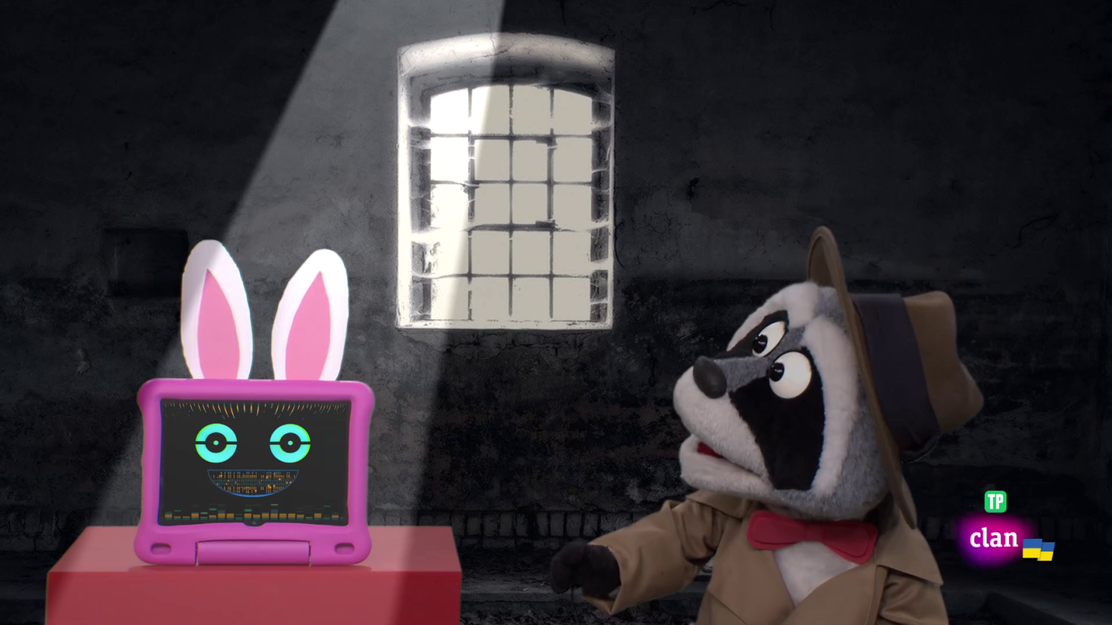 'Está mapachando' - Entrevista interrogatorio y más - Aprendemos en Clan | Ver