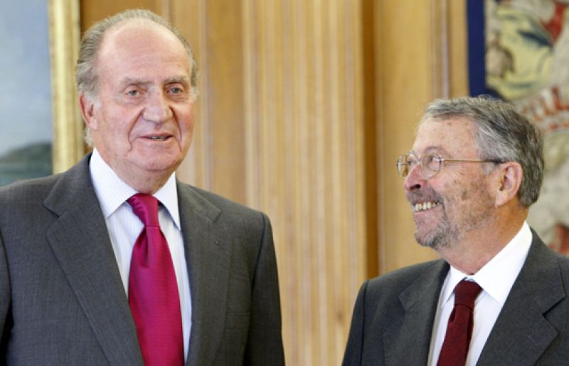 El Rey ha recibido en audiencia al nuevo presidente de RTVE, Alberto Oliart | Ver