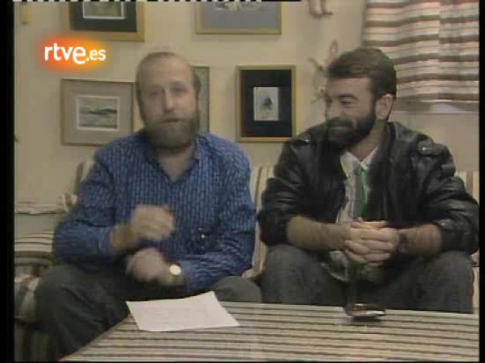 Bola de cristal - Summers y Salas: Crecer es estupendo - La bola de cristal | Ver