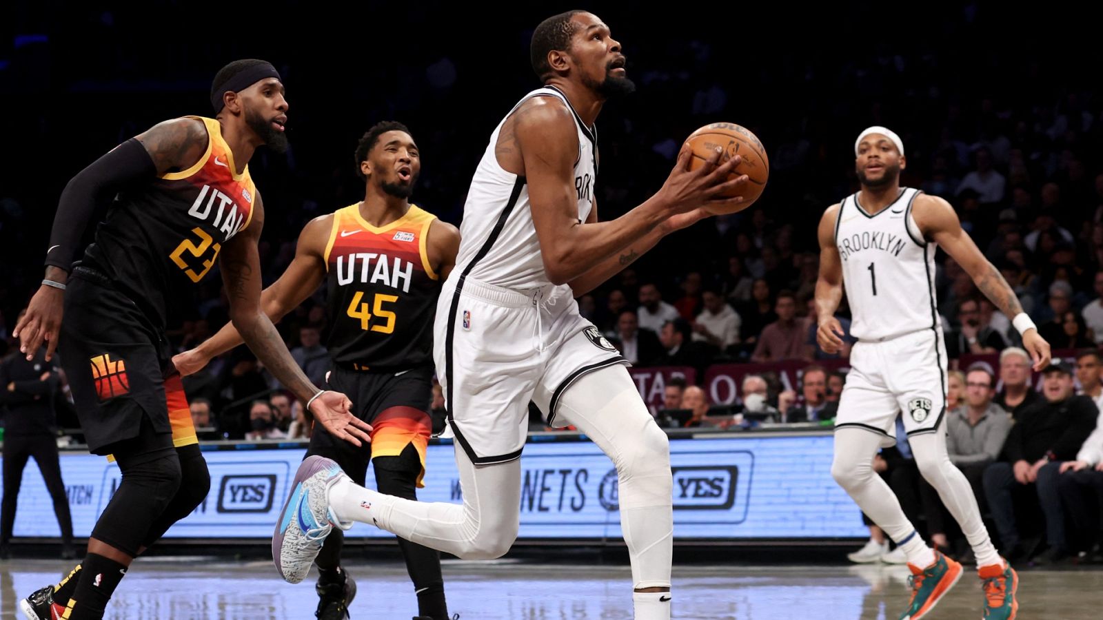 Durant y LeBron se lucen en las victorias de Nets y Lakers | Ver