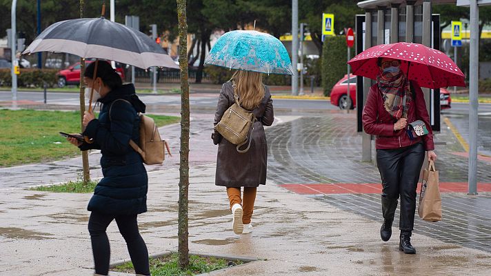 El tiempo - Cielos nubosos o cubiertos con precipitaciones casi generalizadas