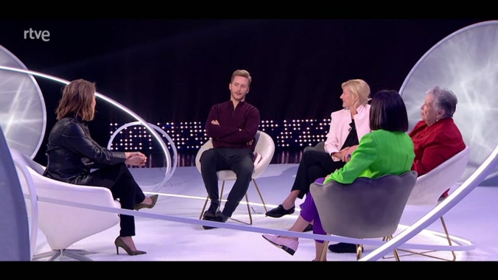 Entrevista al elenco de 'Cuéntame' en 'Las tres Puertas'