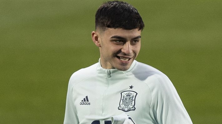 Telediario 1 - Pedri: "Ojalá podamos darle otra estrella al escudo"