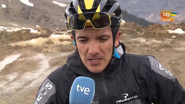 Ciclismo - Carapaz va en la Volta "por el buen camino" al Giro 2022