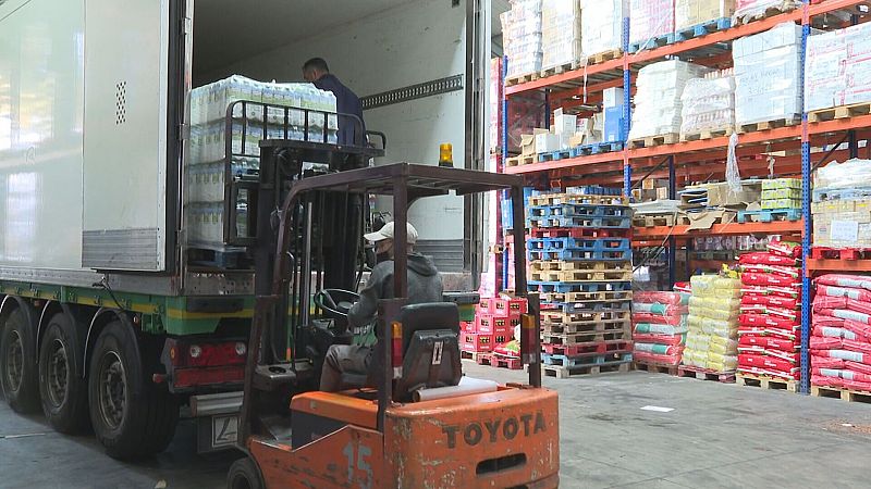 Los transportistas dicen que están "ahogados" - Telecanarias | Ver