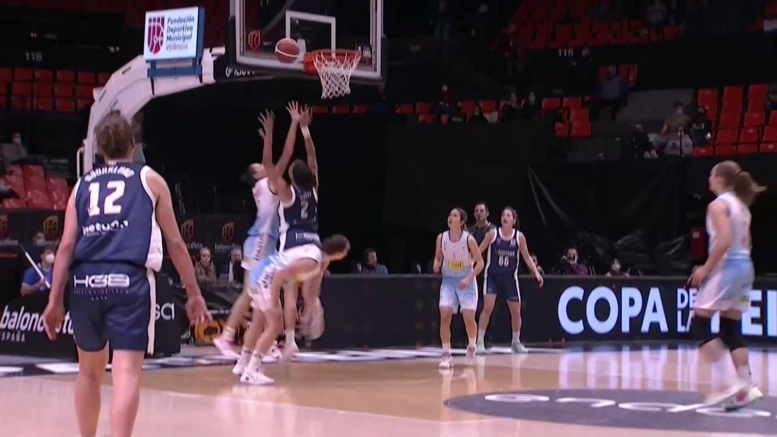 Baloncesto - Copa de La Reina 2022. 1/4 Final: Cadí La Seu - Lointek Gernika - ver ahora