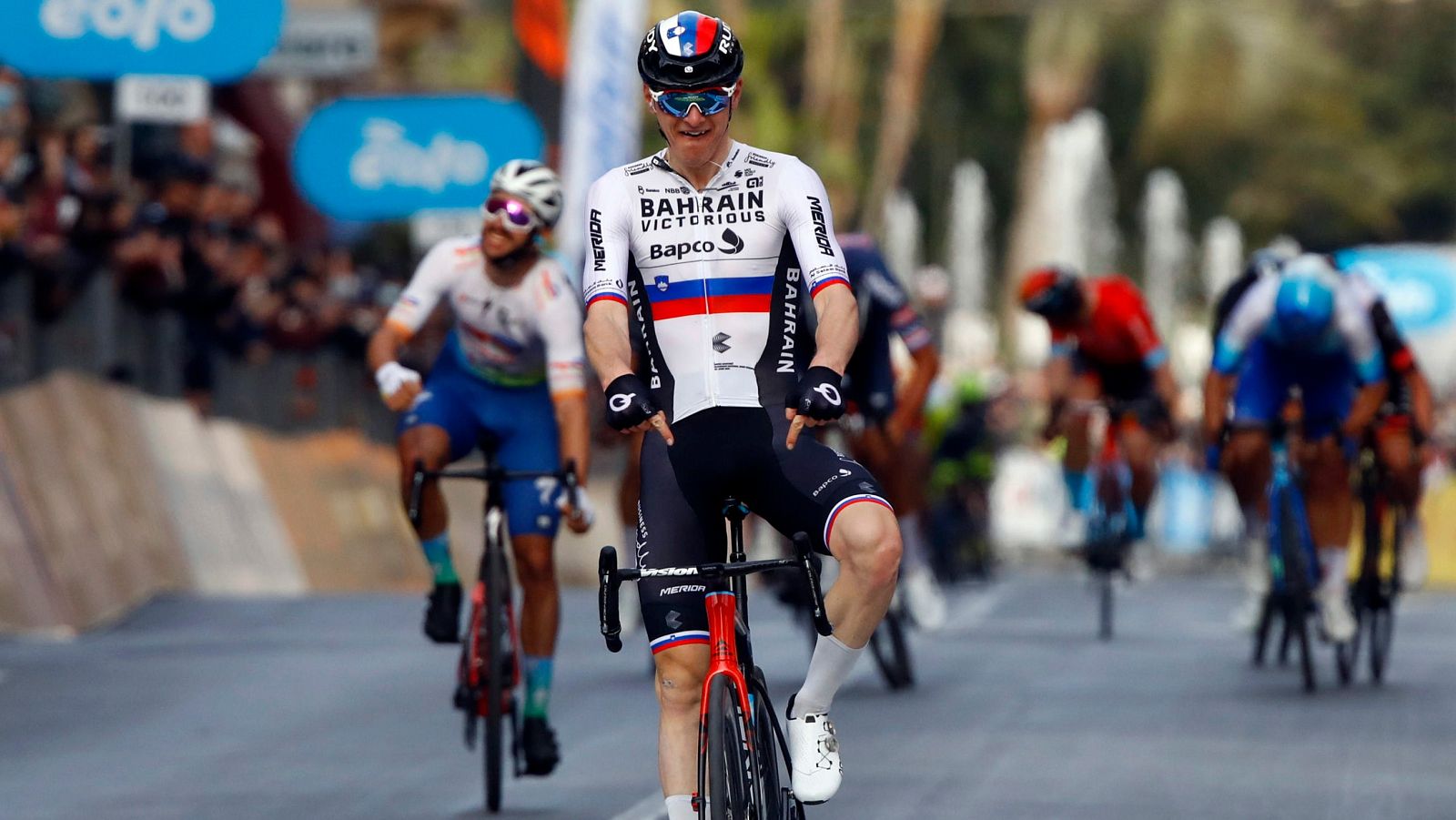 La tija telescópica, la última innovación en ciclismo - Ciclismo | Ver