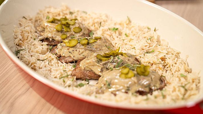 Menudos Torres - Receta de solomillo strogonoff con salsa de queso cabrales