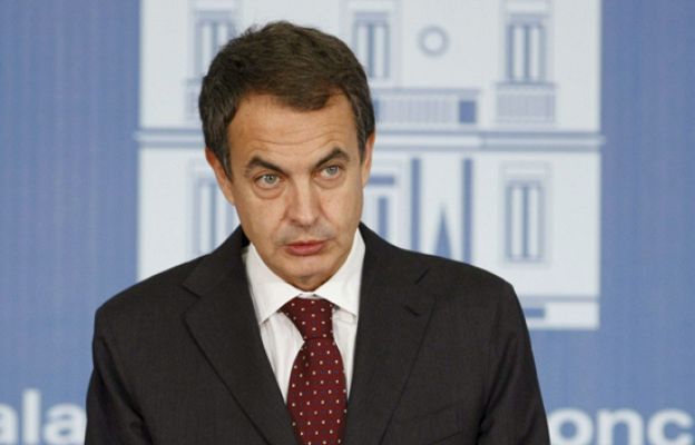  - Zapatero defiende sus medidas