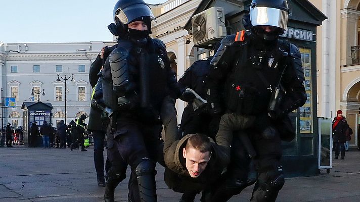 Telediario 1 - Más de 20.000 detenidos en Rusia por las protestas contra la guerra