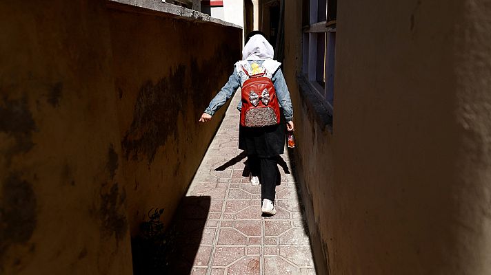 Telediario Fin de Semana - Las adolescentes afganas siguen sin poder ir a la escuela