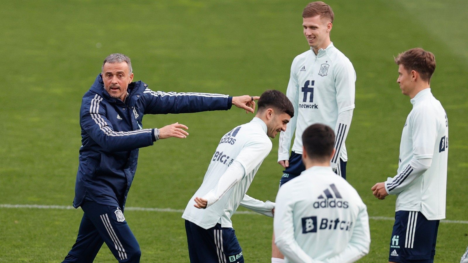 Luis Enrique hará rotaciones en el once ante Islandia | Ver