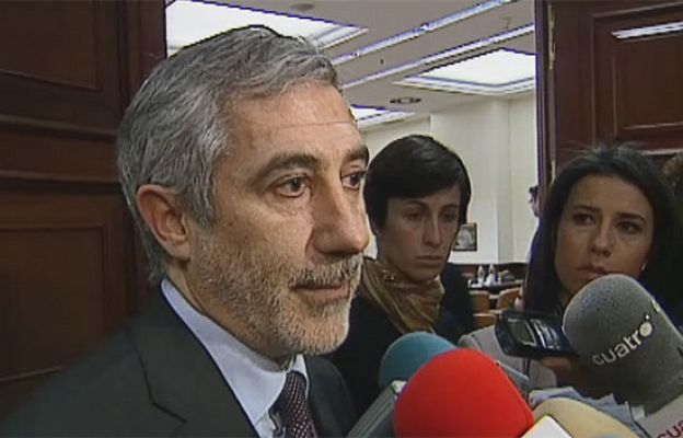  - IU pide al Rey que medie por Haidar