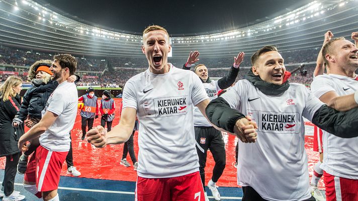  - Los goles de Lewandowski y Zielinski le dan el billete a Polonia para el Mundial de Catar 2022
