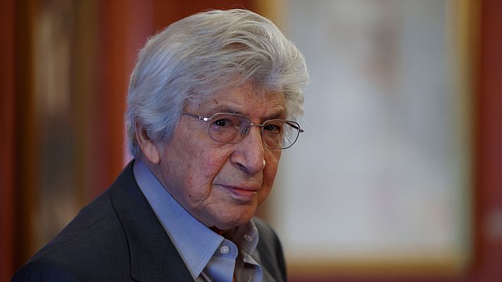 Telediario 1 - Manuel Alejandro celebra sus 90 años con un concierto en el Teatro Real