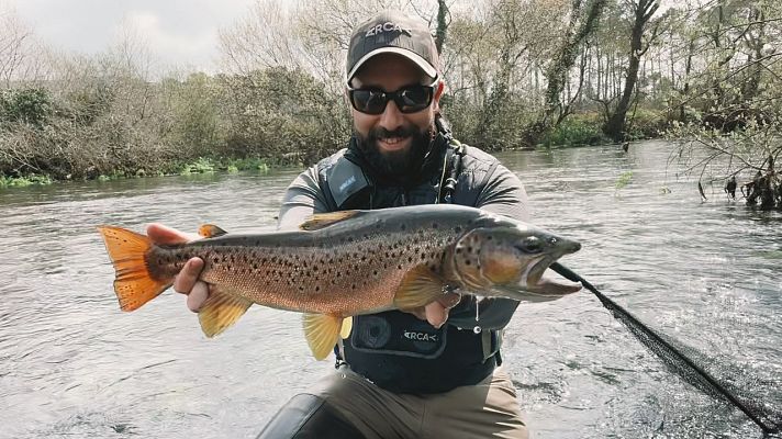 Telexornal - Galicia - Catro veces campión do mundo de pesca con mosca