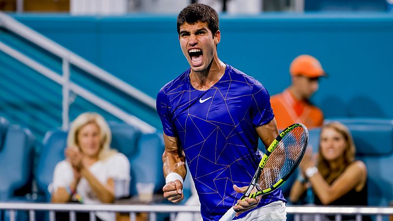 Alcaraz vence a Kecmanovic y jugará las semifinales de Miami