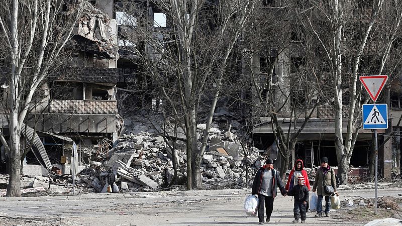 Los rusos desisten de tomar Kiev y aún bloquean Mariúpol en la jornada 37 de la guerra