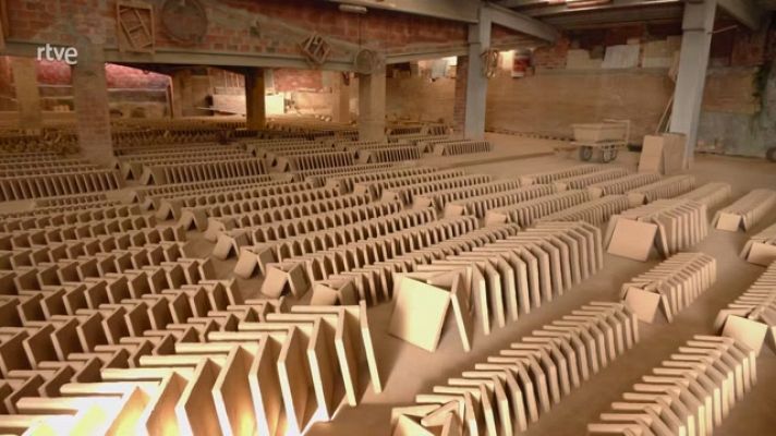 Aquí la Tierra - Tejas y baldosas hechas a mano