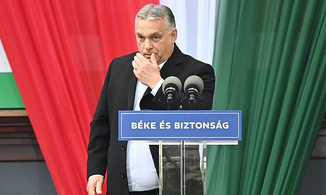 Telediario 1 - Orbán se enfrenta a una ajustada reelección ante una oposición unida