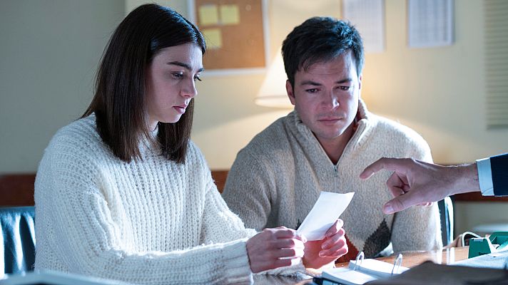 Cuéntame cómo pasó - María se ve obligada a abortar