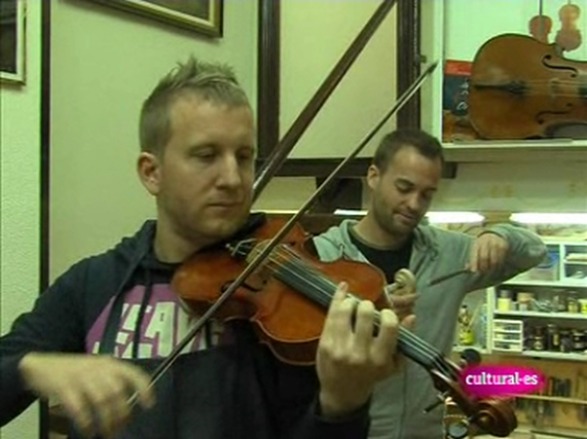 Inquietos - Turistas accidentales