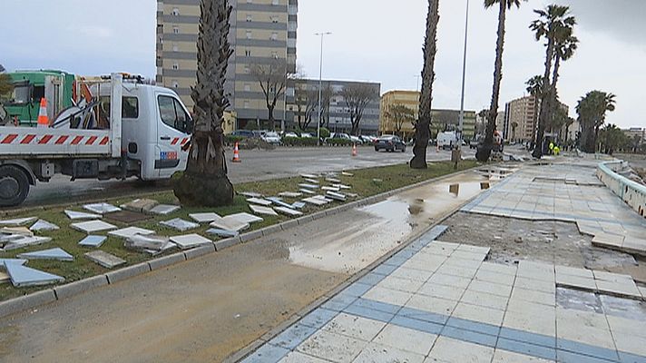 Noticias Andalucía - Fuerte temporal en El Estrecho