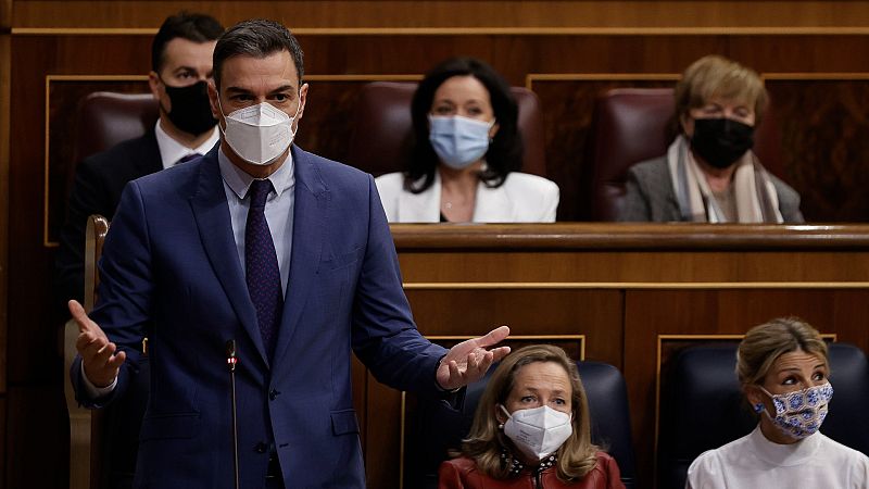 Sánchez pregunta al PP si va a "seguir estorbando con la ultraderecha" y éstos responden: "Hay otra manera de gobernar"