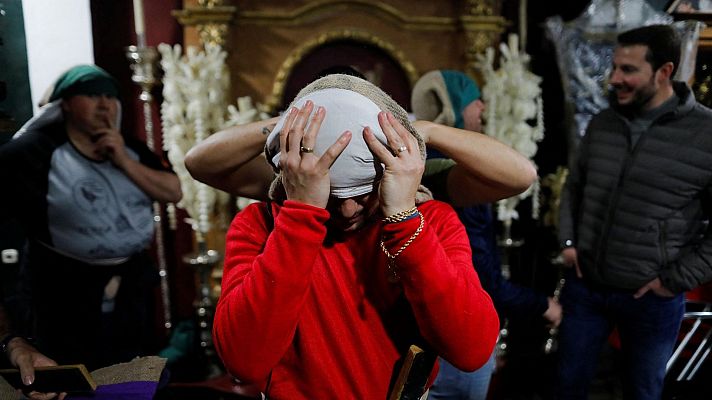 La hora de La 1 - Se buscan costaleros para salir en los pasos de Semana Santa