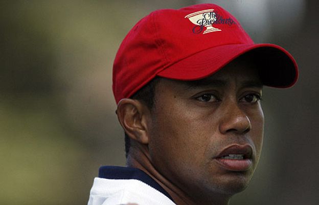  - Tiger Woods se retira del golf
