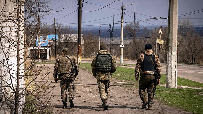 Telediario 1 - Miles de civiles siguen atrapados en Mariúpol