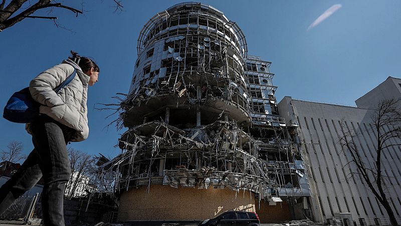 44 días de guerra en Ucrania: en Dnipro han vuelto a sonar las alarmas antiaéreas - Ver ahora