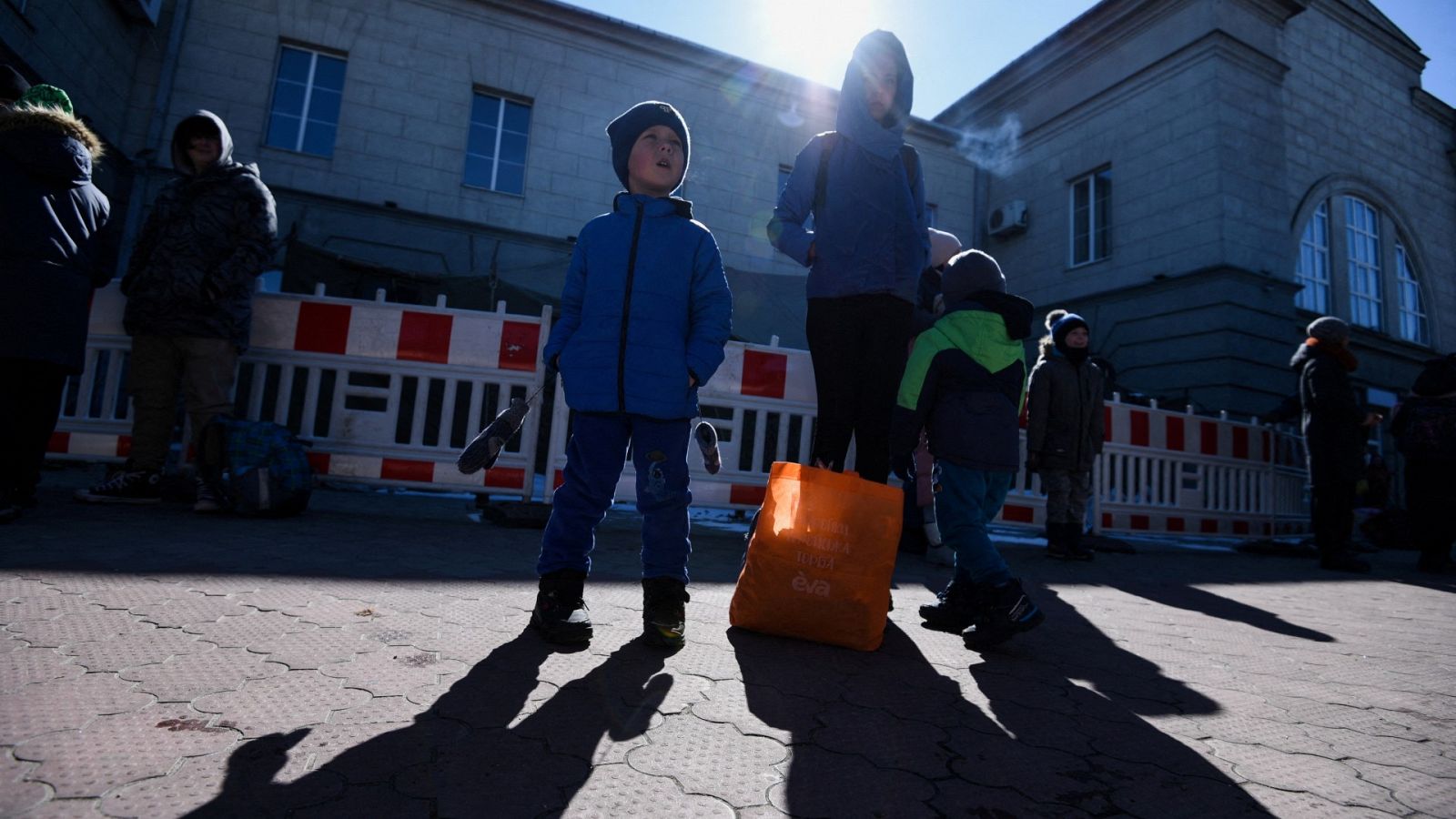 La ofensiva en Donbás transforma a Dnipro: de ciudad segura en vía de escape de refugiados | Ver