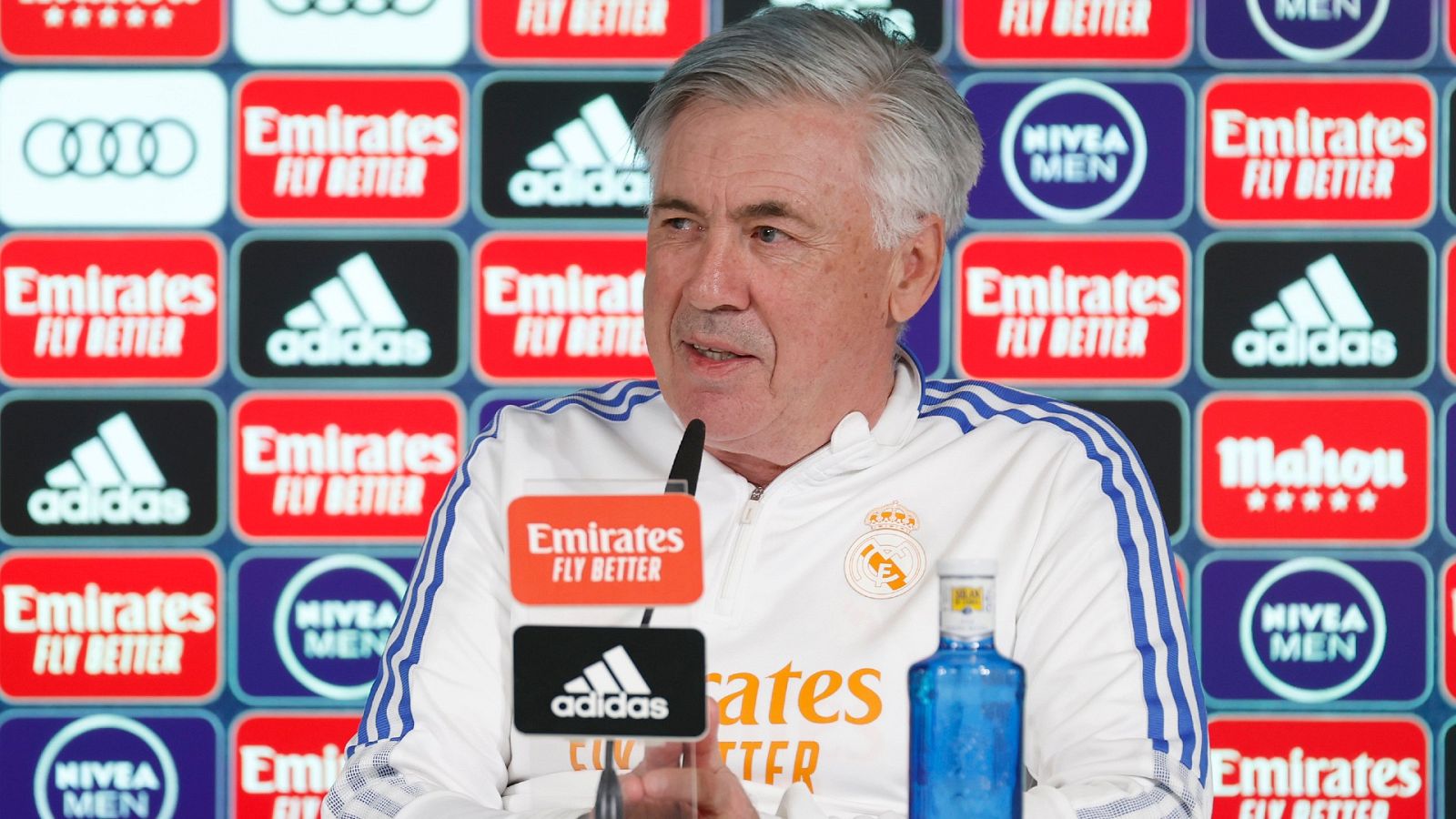 Ancelotti: "El Chelsea sigue siendo un rival muy fuerte" | Ver