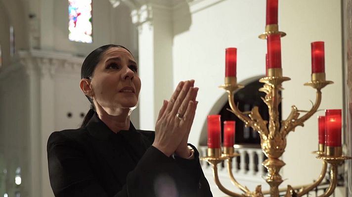 España Directo - Diana Navarro y su saeta al Cristo de Medinaceli