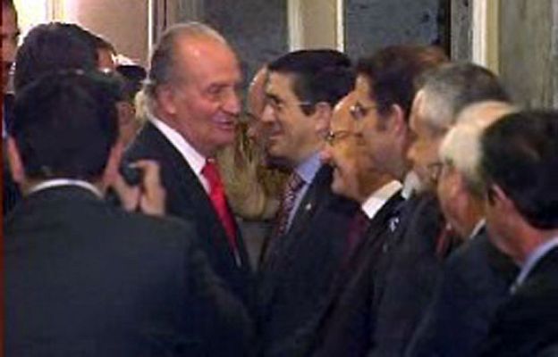  - El Rey y el príncipe en el Senado