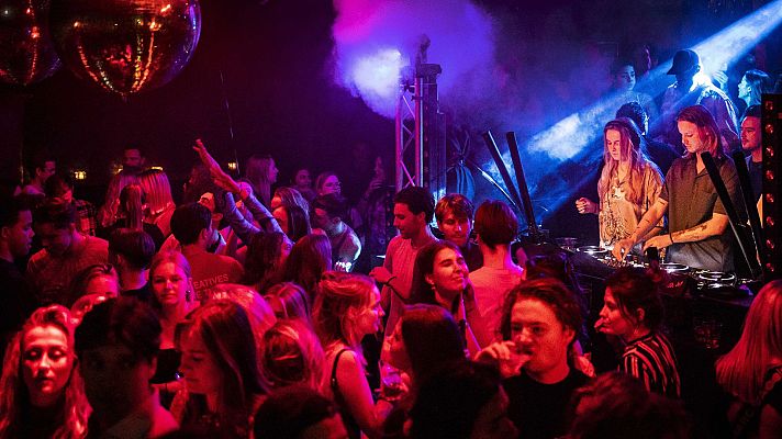 Telediario 2 - Polémica por las palabras de un 'streamer': "Mi amigo se divertía mucho llevándose a pibas colocadas"