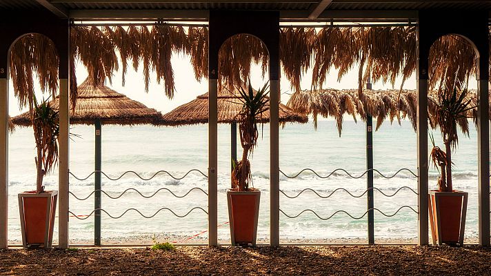 Telediario 1 - El Govern de Balears Baleares deja a Mallorca sin sus chiringuitos más conocidos