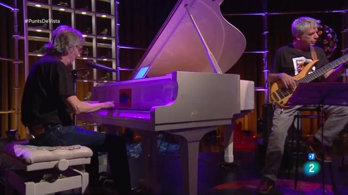 Punts de vista - Actuació en directe de Saki Guillem amb 'Tens raó'