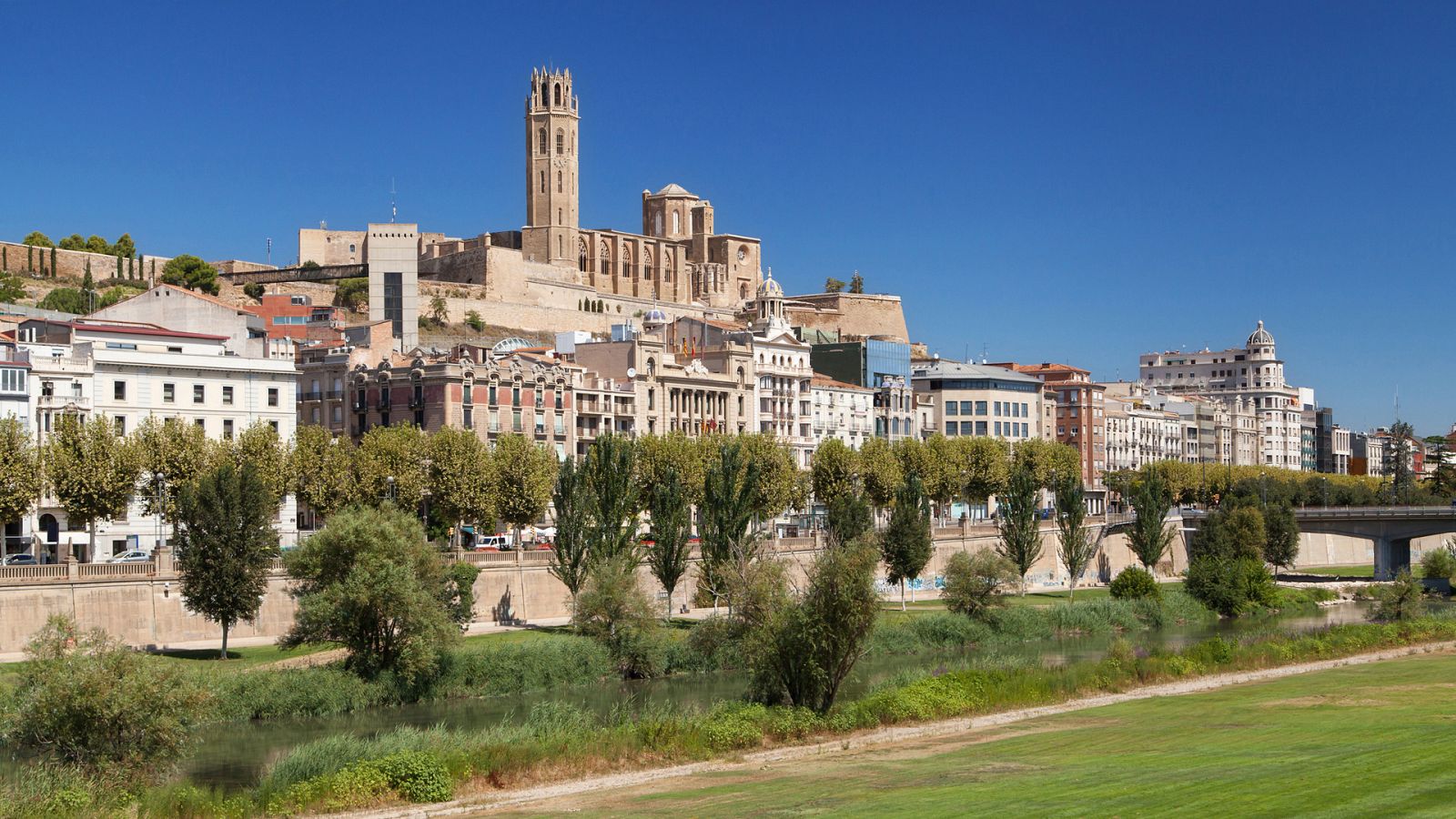 La luz y el misterio de las catedrales - Catedral de Lérida (Catedral de Santa María) - ver ahora
